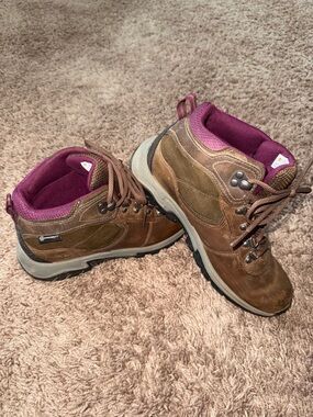 Timberland Brown Suede Hiking Boots with Pink Interior